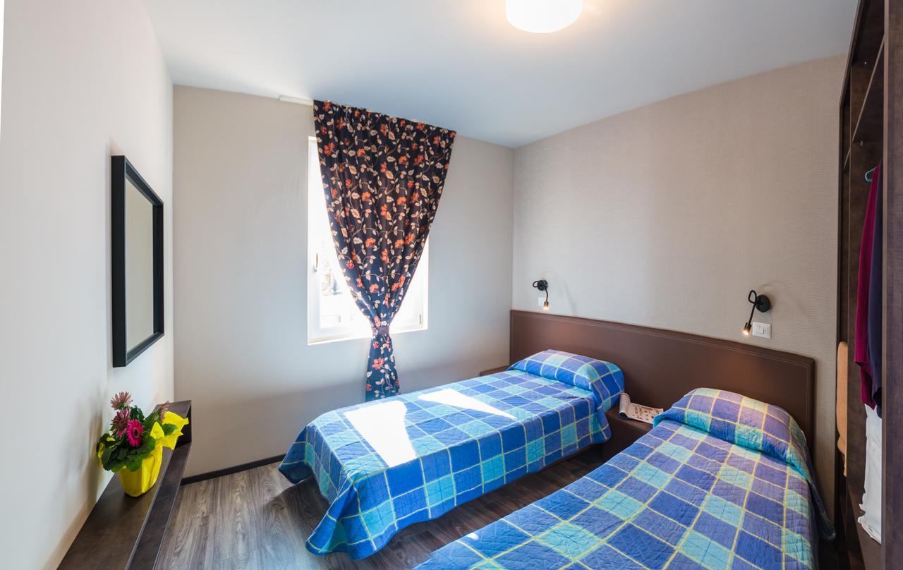 Le Palme & Village 3*